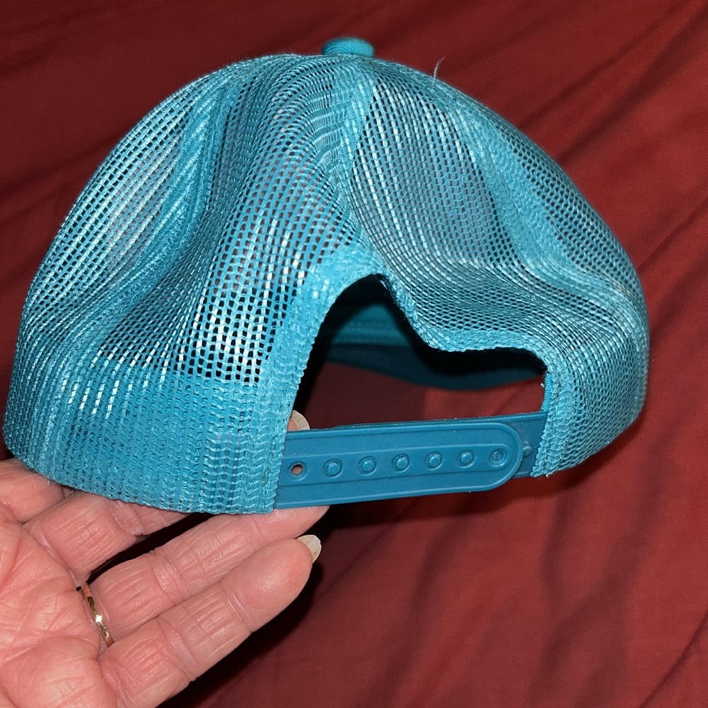 Bass Pro Shops Blue SnapBack Fish Cap. - Picture 4 of 4